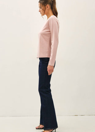 GARMENT WASHED COTTON LONG SLEEVE BASIC TOP: Black / S