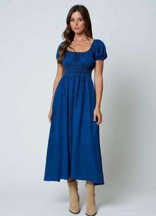 FRONT TIE SMOCKED WAIST DENIM MIDI DRESS: DENIM