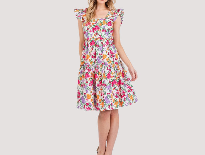 <h3><strong>Effortless silhouettes for day or night. Shop chic maxis, tailored midis, and statement event wear</strong><br/><br/></h3>